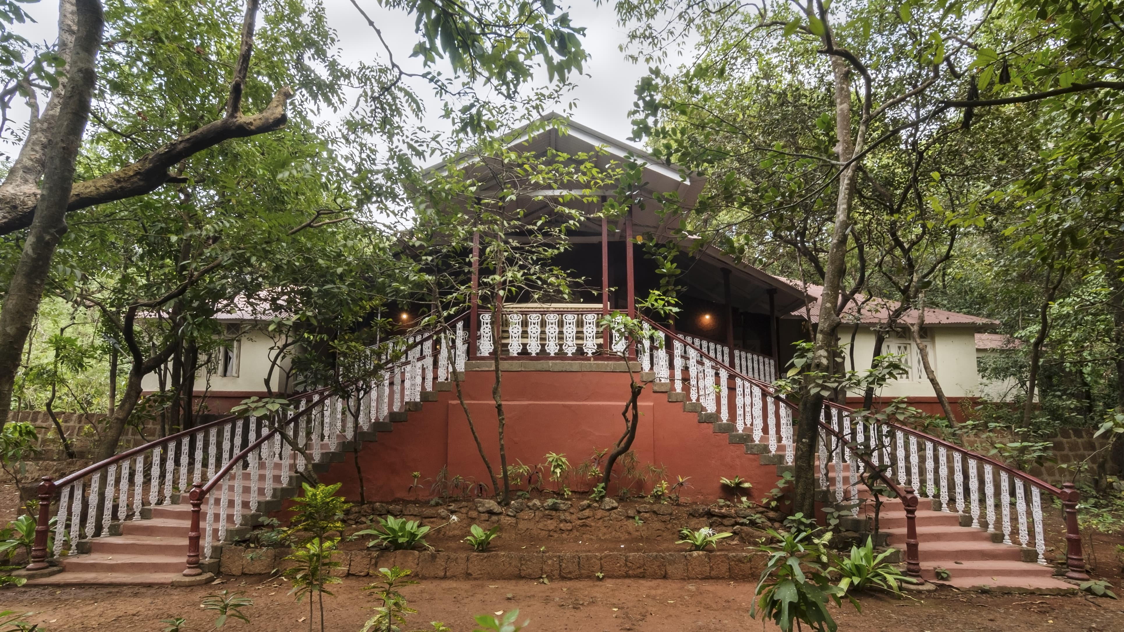 Experience a home away from home at Parsi Manor in Matheran
