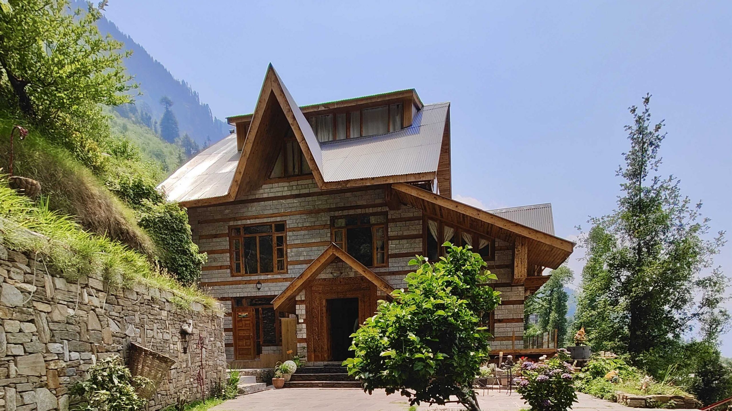 Best Mountain Getaway in Manali
