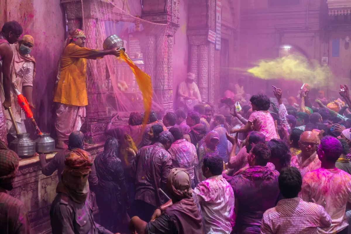 Holi in mathura and vrindavan, people enjoying the festival of colours